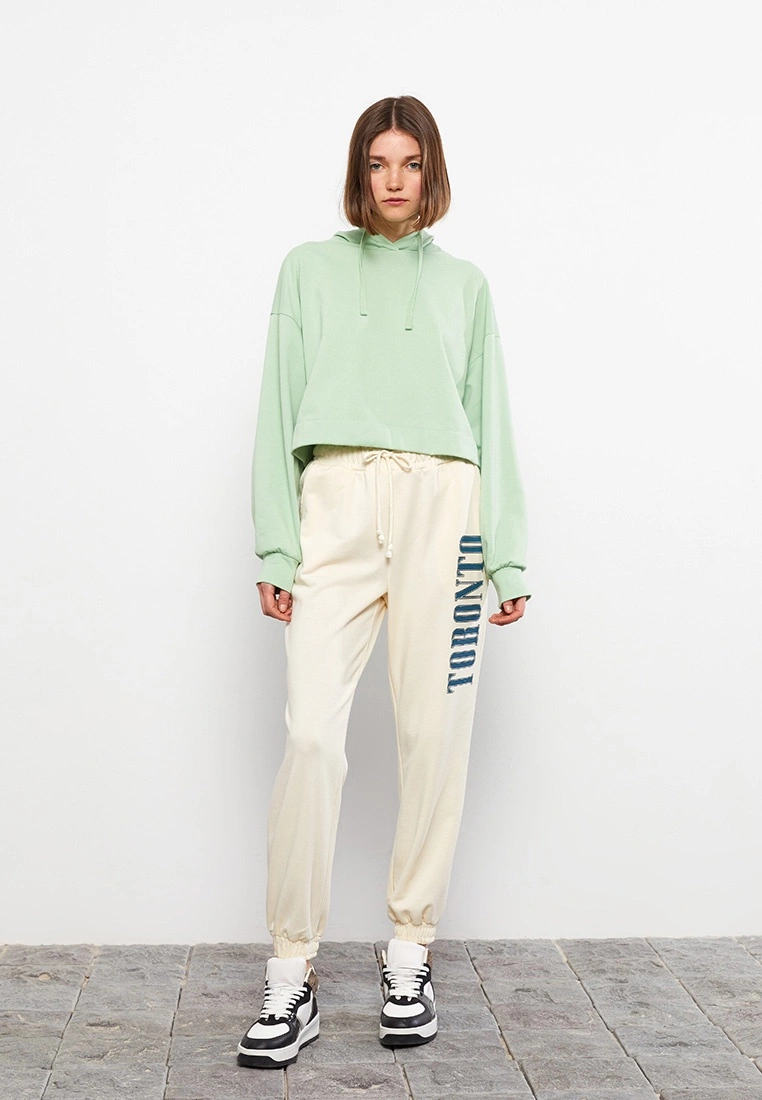 LC WAIKIKI Women's Printed Jogger Sweatpants 3 LC WAIKIKI Women's Printed Jogger Sweatpants