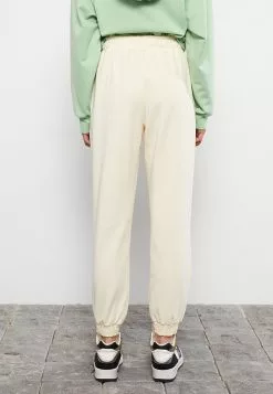 LC WAIKIKI Women's Printed Jogger Sweatpants 11 LC WAIKIKI Women's Printed Jogger Sweatpants -LC WAIKIKI popular shop lc waikiki 7524 7033036 4