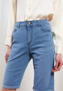 LC WAIKIKI Slim Fit Straight Women's Rodeo Jean Shorts -LC WAIKIKI popular shop lc waikiki 7542 6878426 4