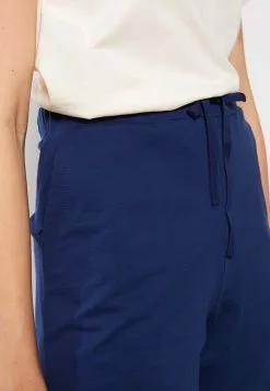 LC WAIKIKI Women's Plain Cotton Bermuda Shorts -LC WAIKIKI popular shop lc waikiki 7554 2247916 5