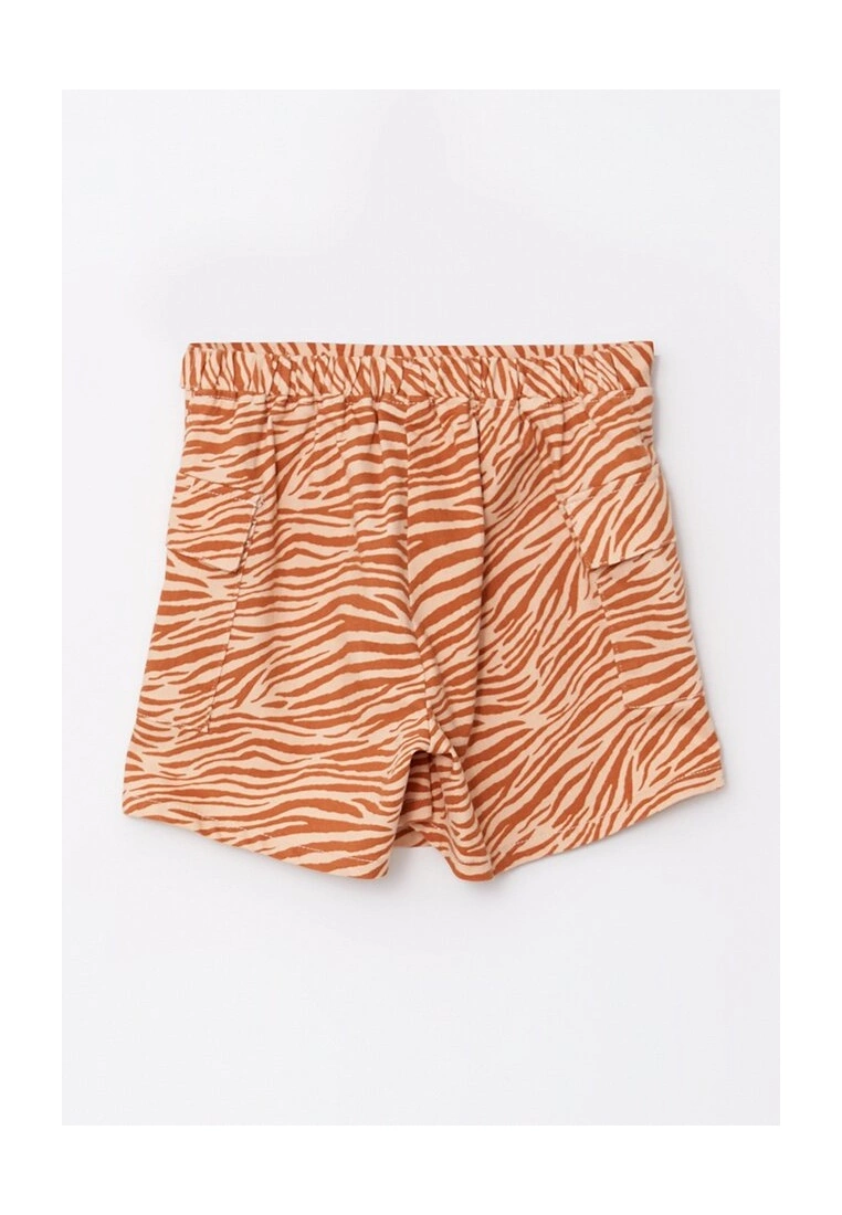 LC WAIKIKI Patterned Gabardine Girl Skort 4 LC WAIKIKI Patterned Gabardine Girl Skort - Image 2