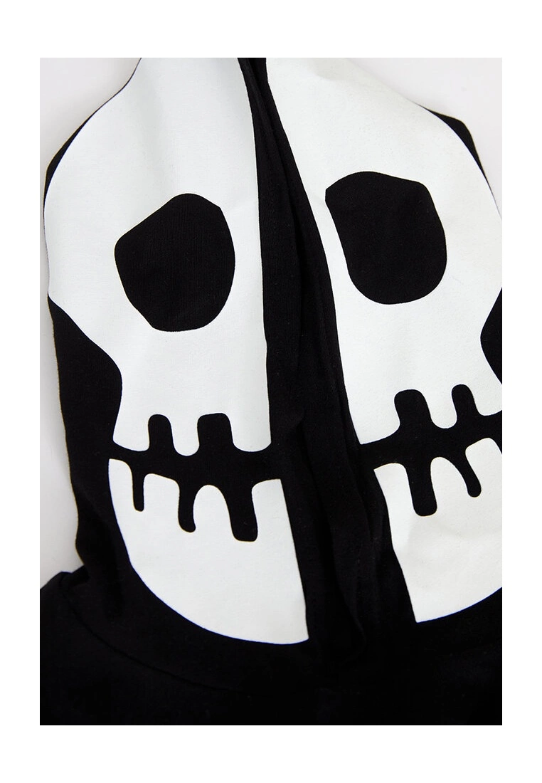 LC WAIKIKI Hooded Skeleton T-Shirt & Sweatpants Set 7 LC WAIKIKI Hooded Skeleton T-Shirt & Sweatpants Set - Image 5