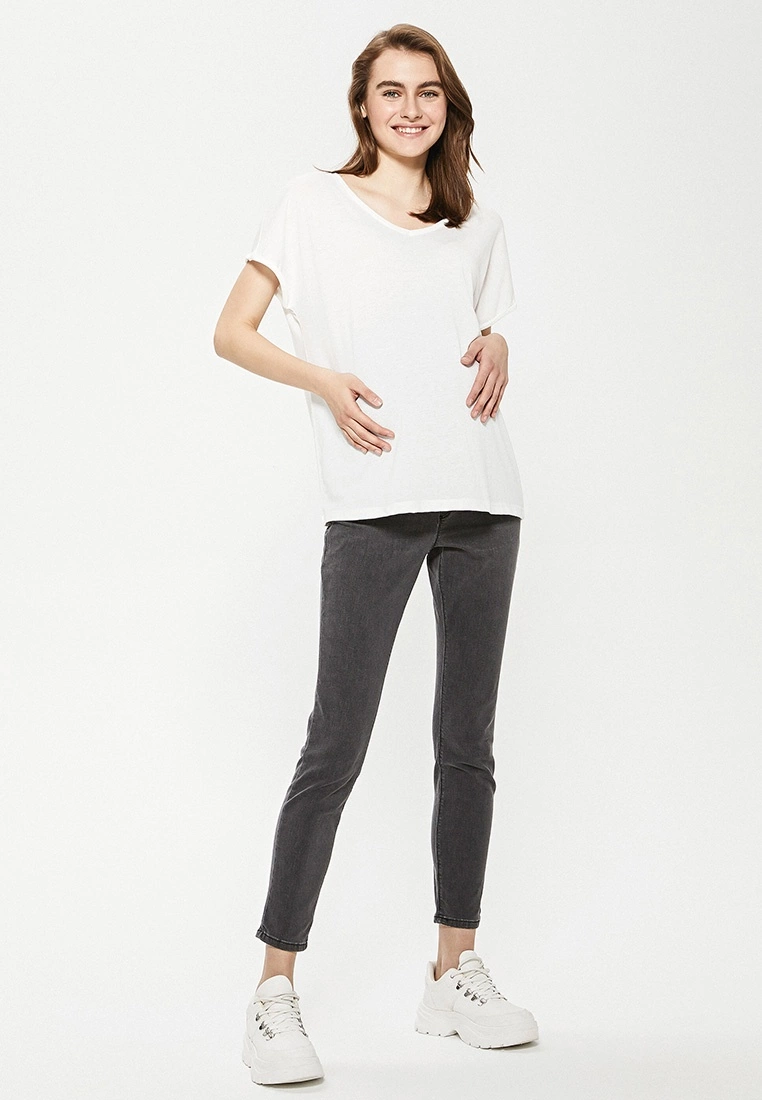 LC WAIKIKI Super Skinny Fit Maternity Jeans With Tummy Panel 3 LC WAIKIKI Super Skinny Fit Maternity Jeans With Tummy Panel