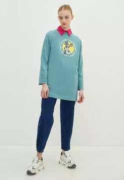 LC WAIKIKI Crew Neck Looney Tunes Printed Long Sleeve Women's Tunic 10 LC WAIKIKI Crew Neck Looney Tunes Printed Long Sleeve Women's Tunic -LC WAIKIKI popular shop lc waikiki 7599 8992216 3