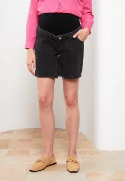 LC WAIKIKI Tummy Paneled Standard Fit Plain Pocket Detailed Maternity Rodeo Jean Shorts -LC WAIKIKI popular shop lc waikiki 7601 9506526 4