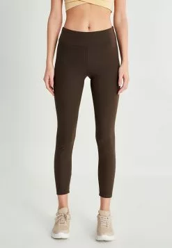 LC WAIKIKI Straight Women's Sports Leggings 11 LC WAIKIKI Straight Women's Sports Leggings -LC WAIKIKI popular shop lc waikiki 7612 8923036 4