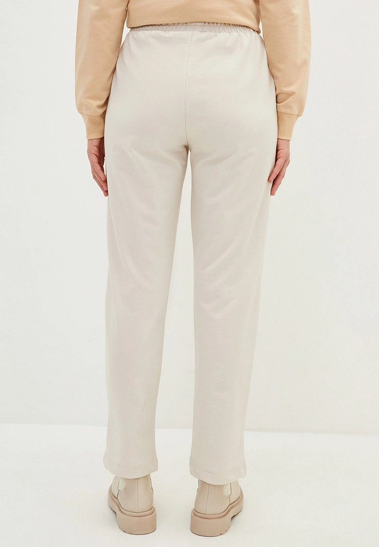 LC WAIKIKI Women's Flat Trousers 6 LC WAIKIKI Women's Flat Trousers - Image 4