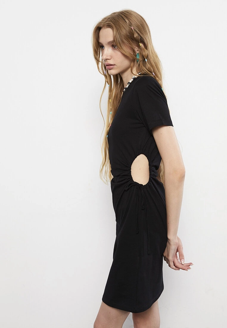 LC WAIKIKI Crew Neck Straight Short Sleeve Cotton Women's Dress 5 LC WAIKIKI Crew Neck Straight Short Sleeve Cotton Women's Dress - Image 3