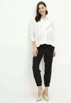 LC WAIKIKI Tummy Paneled Plain Gabardine Maternity Jogger Pants -LC WAIKIKI popular shop lc waikiki 7668 1275326 2