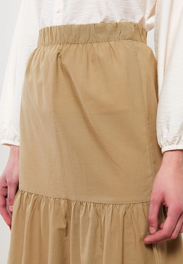 LC WAIKIKI Straight A-Line Poplin Women's Skirt 5 LC WAIKIKI Straight A-Line Poplin Women's Skirt - Image 3