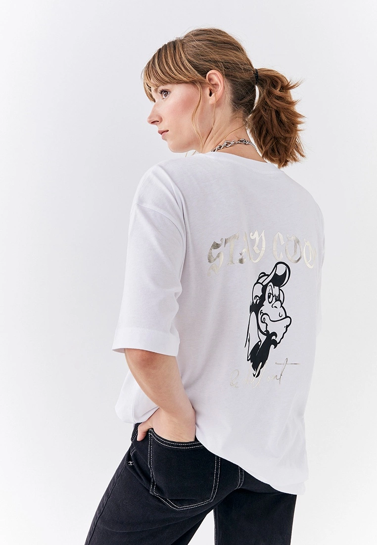 LC WAIKIKI Crew Neck Nostalgic Monkey Printed Short Sleeve Cotton Oversize Women's T-Shirt 4 LC WAIKIKI Crew Neck Nostalgic Monkey Printed Short Sleeve Cotton Oversize Women's T-Shirt - Image 2