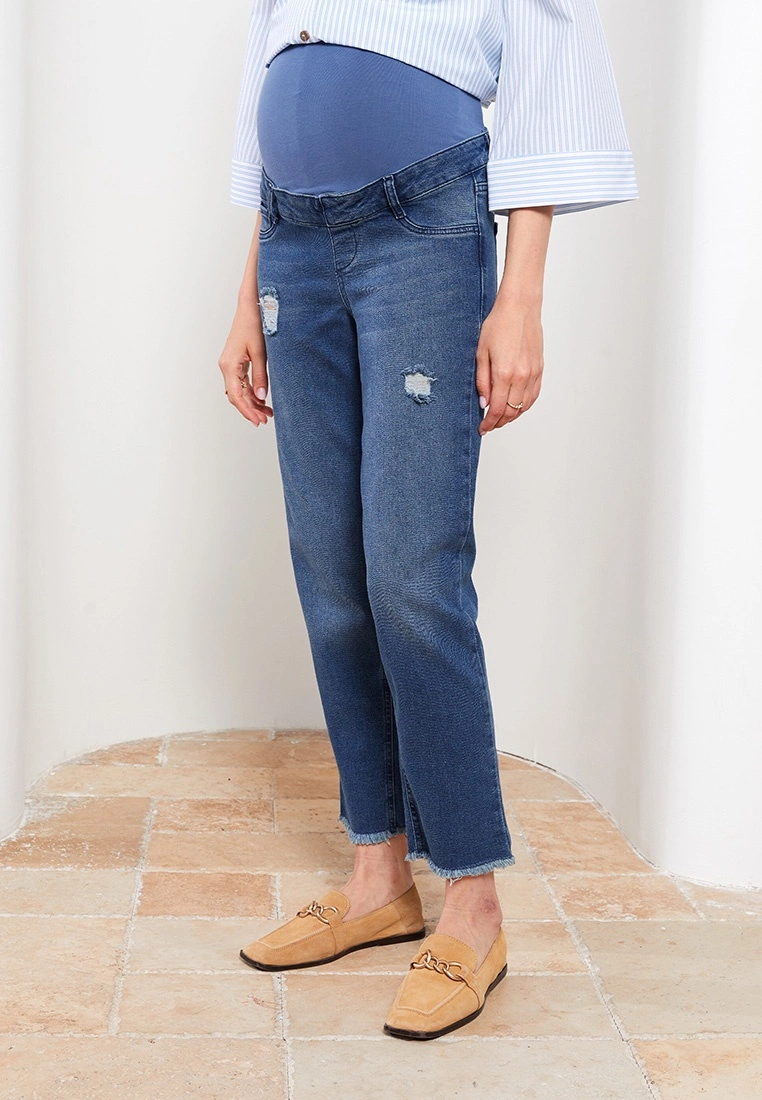 LC WAIKIKI Tummy Paneled Straight Ripped Detailed Maternity Rodeo Jeans 6 LC WAIKIKI Tummy Paneled Straight Ripped Detailed Maternity Rodeo Jeans - Image 4