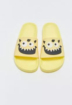 LC WAIKIKI Patch Detailed Boy Slippers 9 LC WAIKIKI Patch Detailed Boy Slippers -LC WAIKIKI popular shop lc waikiki 8045 0257236 3