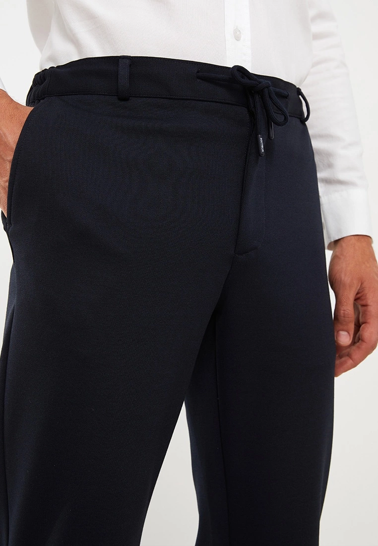 LC WAIKIKI Standard Fit Men's Trousers 5 LC WAIKIKI Standard Fit Men's Trousers - Image 3