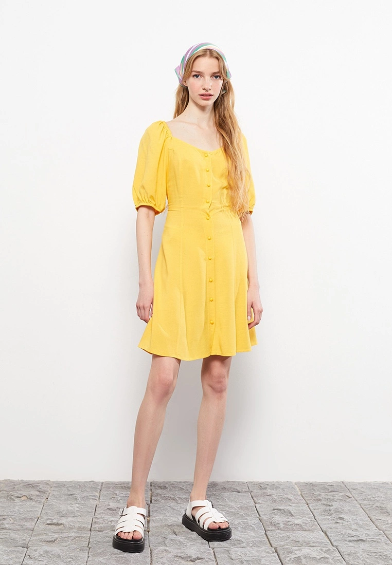 LC WAIKIKI Sweetheart Collar Straight Short Sleeve Women's Dress 3 LC WAIKIKI Sweetheart Collar Straight Short Sleeve Women's Dress