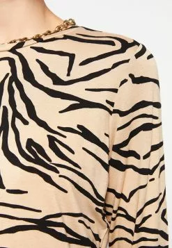 LC WAIKIKI Crew Neck Patterned Long Sleeve Women's T-Shirt -LC WAIKIKI popular shop lc waikiki 8252 6787626 4