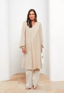 LC WAIKIKI Loose Collar Straight Long Sleeve Women's Tunic -LC WAIKIKI popular shop lc waikiki 8252 8264036 2