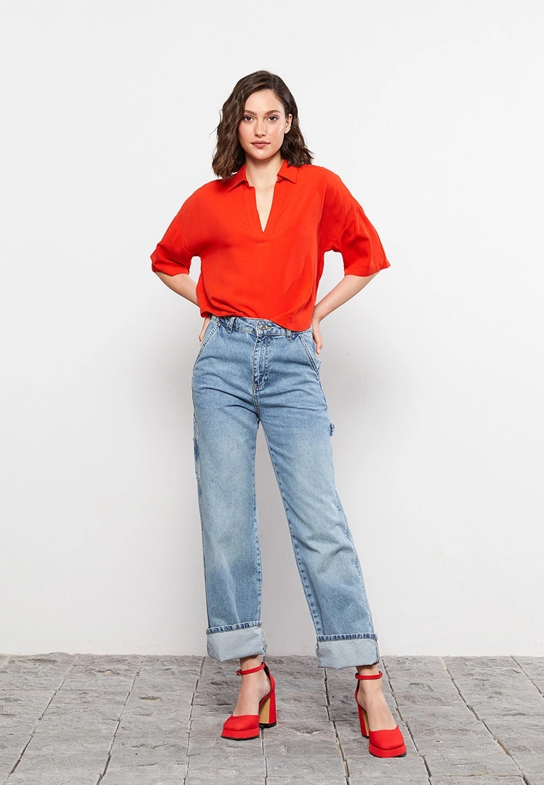 LC WAIKIKI Shirt Collar Plain Viscose Women's Blouse 4 LC WAIKIKI Shirt Collar Plain Viscose Women's Blouse - Image 2