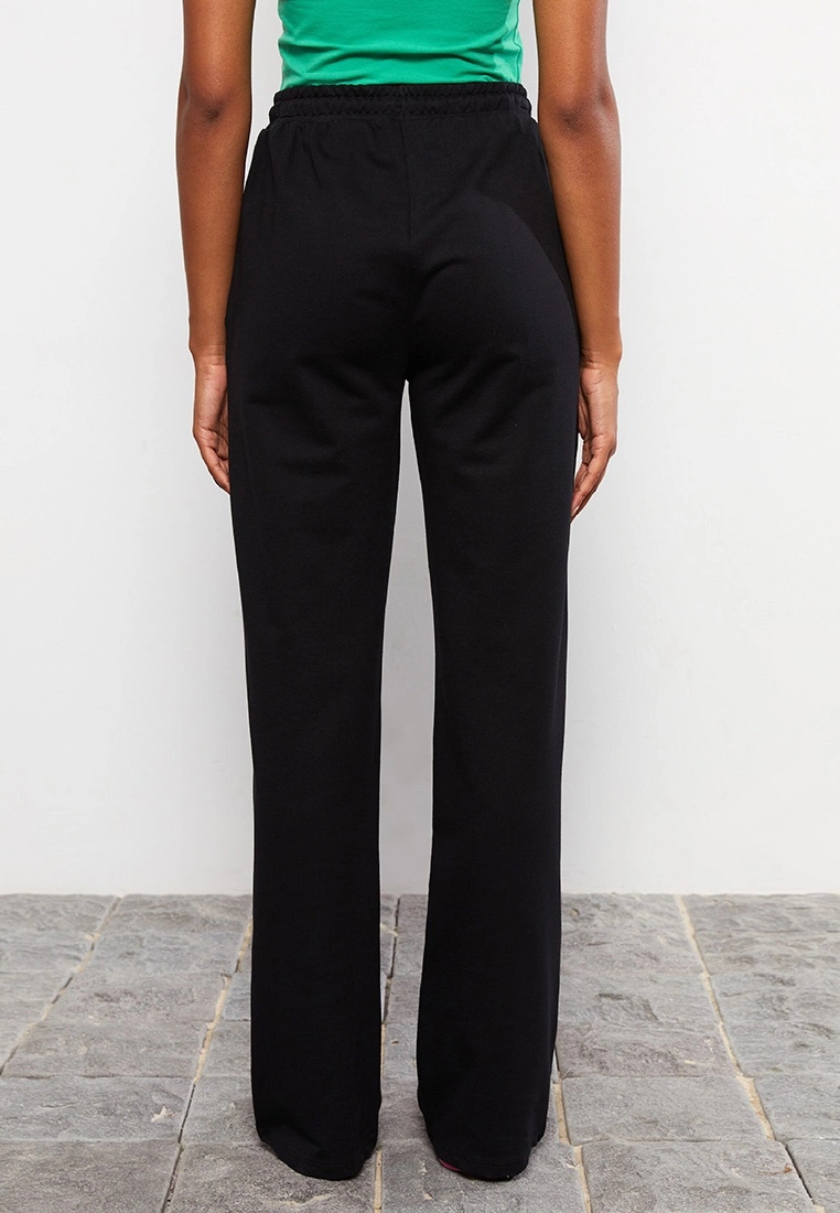 LC WAIKIKI Women's Flat Trousers 7 LC WAIKIKI Women's Flat Trousers - Image 5