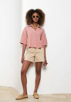 LC WAIKIKI Front Button Closure Straight Short Sleeve Women's Shirt -LC WAIKIKI popular shop lc waikiki 8267 9073226 3