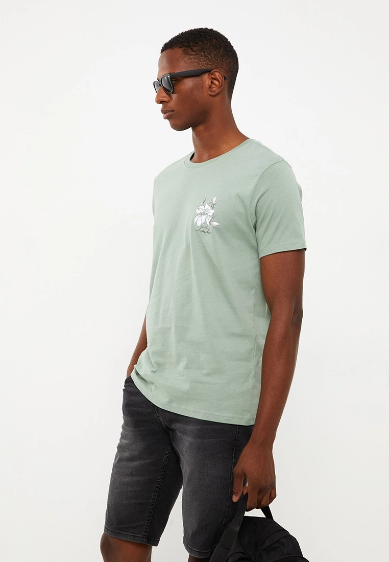 LC WAIKIKI Crew Neck Short Sleeve Printed Mens T-Shirt 3 LC WAIKIKI Crew Neck Short Sleeve Printed Mens T-Shirt