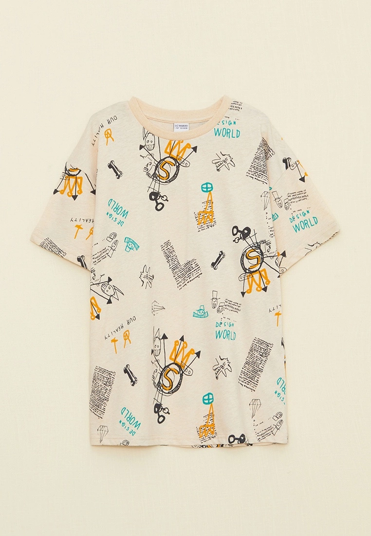 LC WAIKIKI Crew Neck Printed Short Sleeve Cotton Boy T-Shirt 3 LC WAIKIKI Crew Neck Printed Short Sleeve Cotton Boy T-Shirt