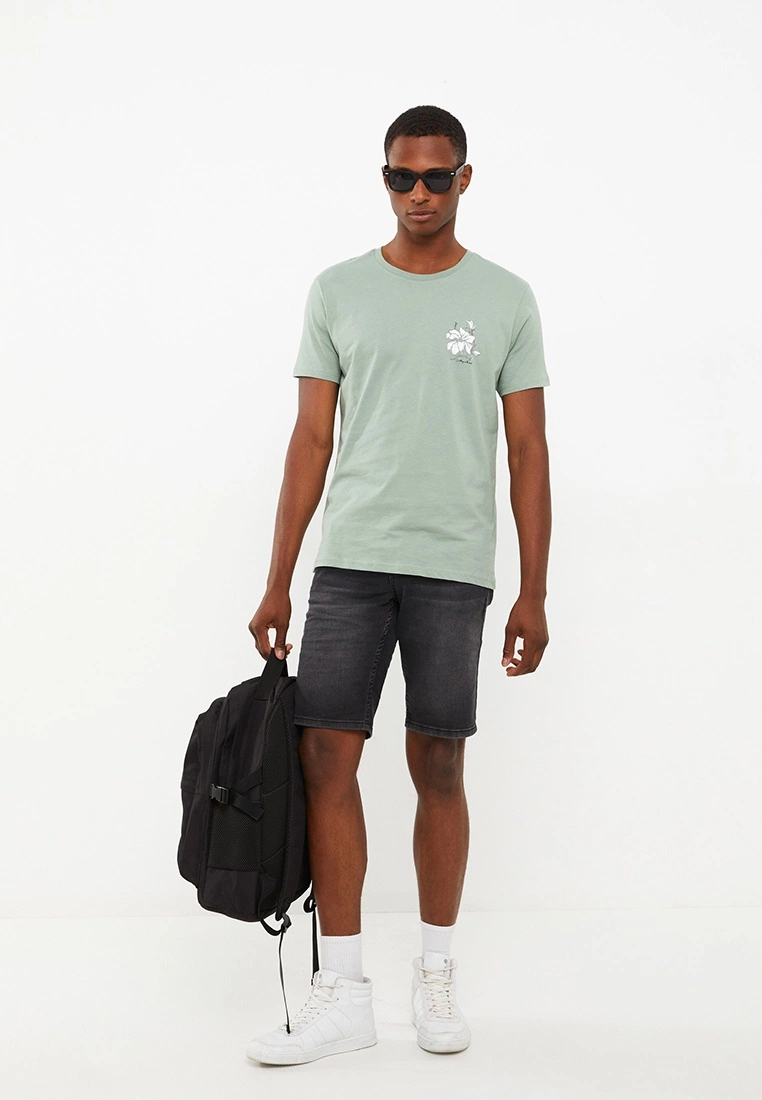 LC WAIKIKI Crew Neck Short Sleeve Printed Mens T-Shirt 4 LC WAIKIKI Crew Neck Short Sleeve Printed Mens T-Shirt - Image 2