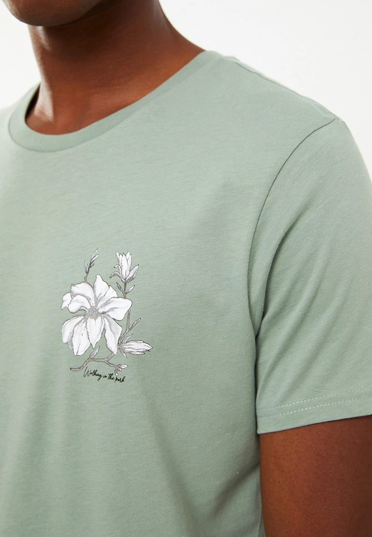 LC WAIKIKI Crew Neck Short Sleeve Printed Mens T-Shirt 5 LC WAIKIKI Crew Neck Short Sleeve Printed Mens T-Shirt - Image 3