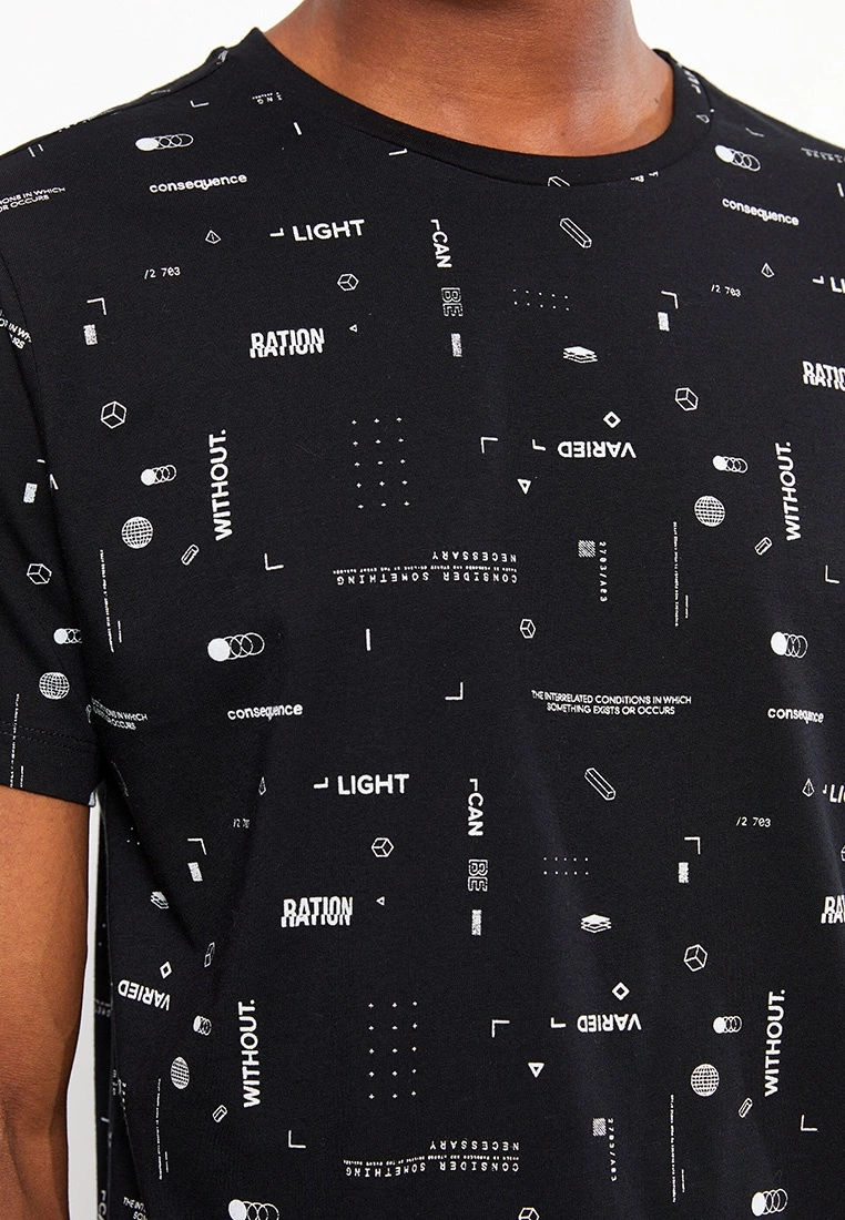 LC WAIKIKI Crew Neck Short Sleeve Printed Combed Cotton Men's T-Shirt 6 LC WAIKIKI Crew Neck Short Sleeve Printed Combed Cotton Men's T-Shirt - Image 4