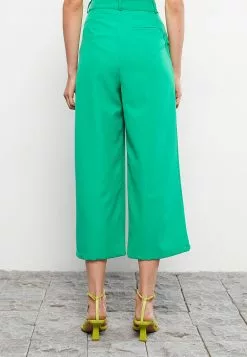 LC WAIKIKI Standard Fit Women's Plain Capri -LC WAIKIKI popular shop lc waikiki 8330 4019426 5