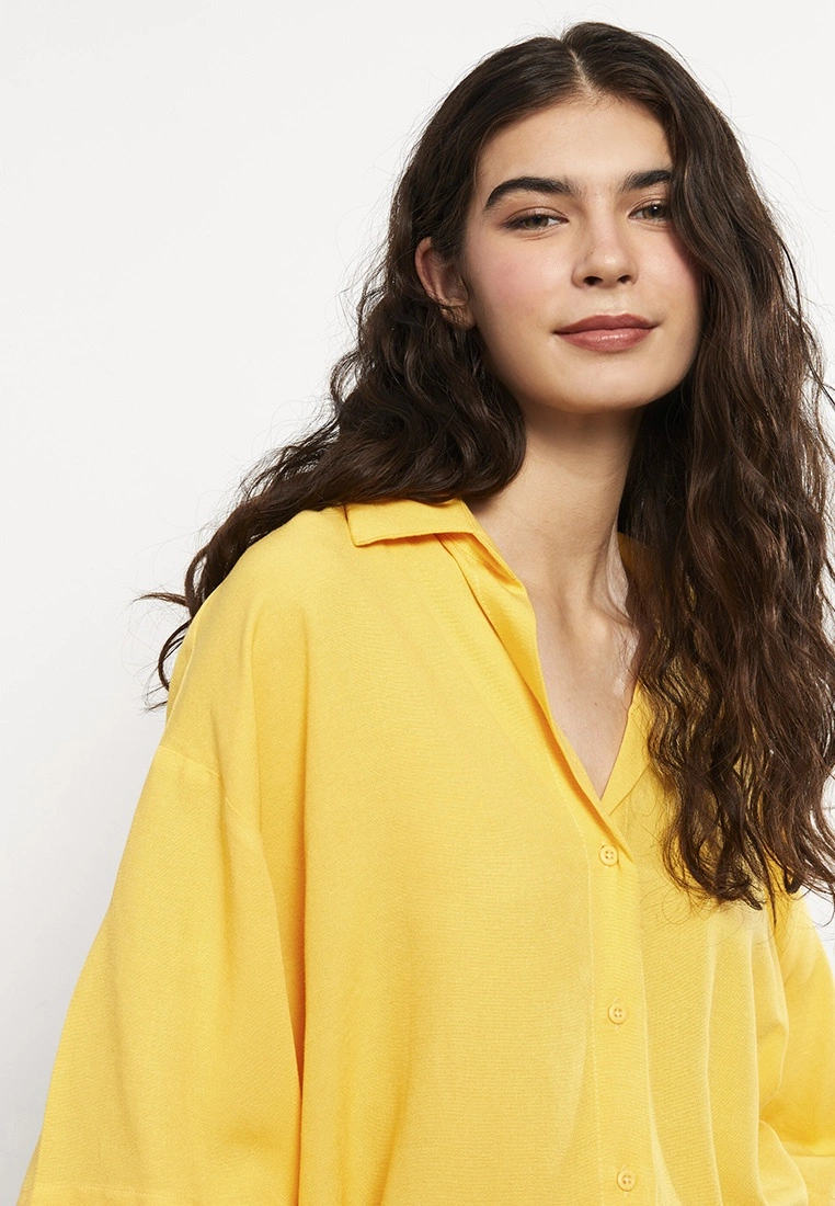 LC WAIKIKI Front Button Closure Straight Short Sleeve Women's Shirt 5 LC WAIKIKI Front Button Closure Straight Short Sleeve Women's Shirt - Image 3