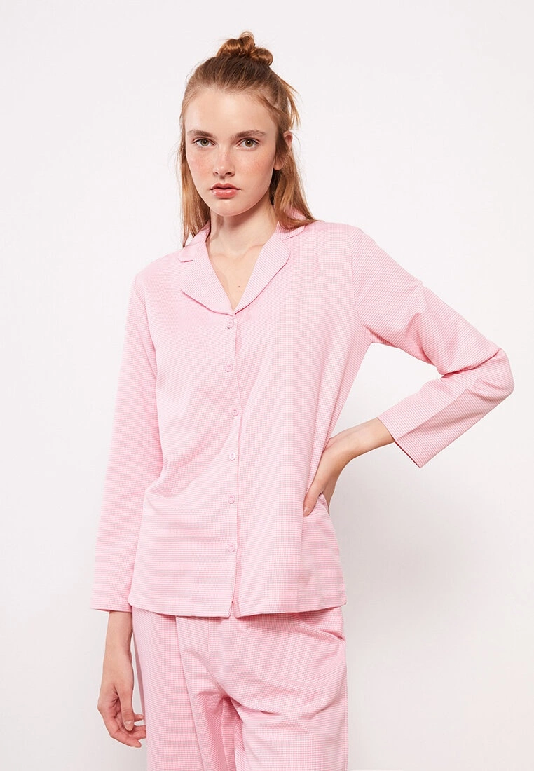 LC WAIKIKI Shirt Neck Patterned Long Sleeve Poplin Women's Pajama Set 4 LC WAIKIKI Shirt Neck Patterned Long Sleeve Poplin Women's Pajama Set - Image 2