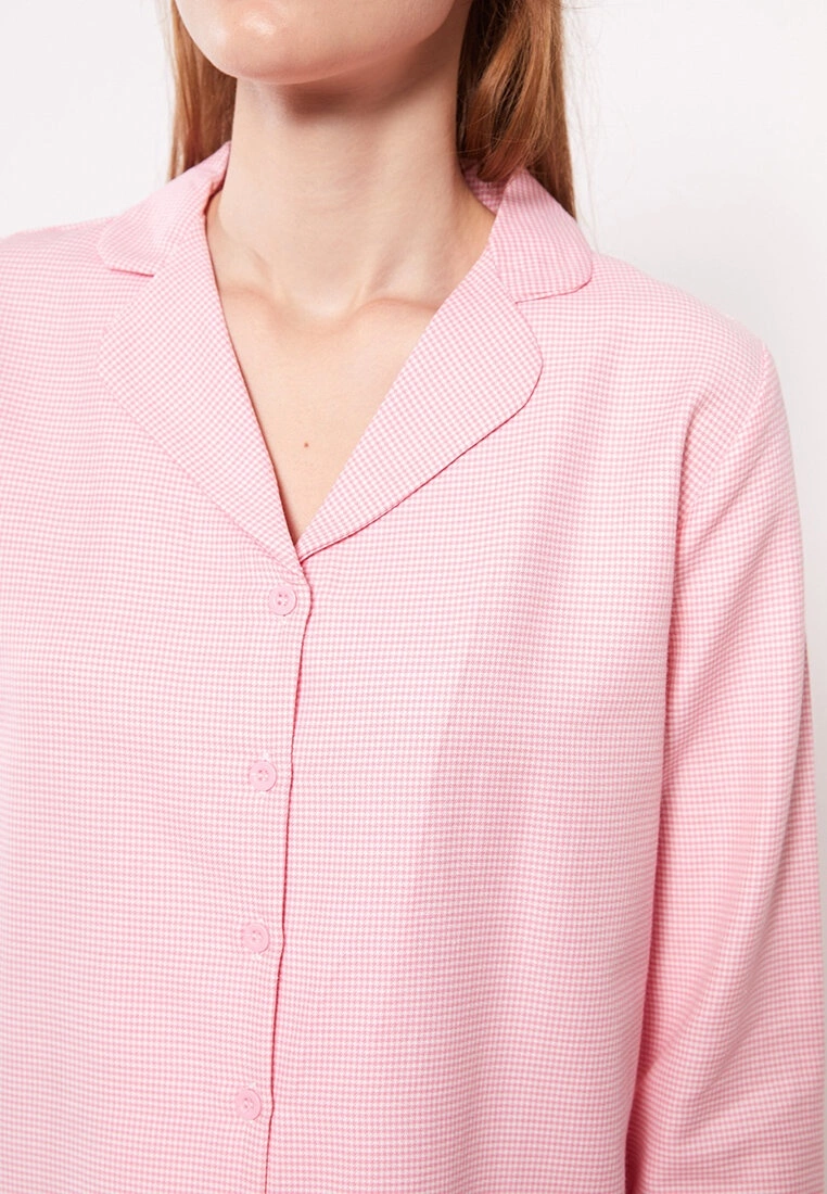 LC WAIKIKI Shirt Neck Patterned Long Sleeve Poplin Women's Pajama Set 6 LC WAIKIKI Shirt Neck Patterned Long Sleeve Poplin Women's Pajama Set - Image 4