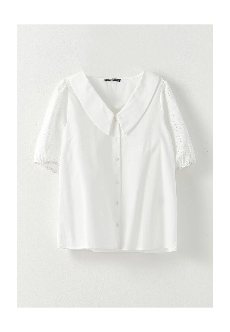 LC WAIKIKI Babydoll Collar Embroidered Blouse 7 LC WAIKIKI Babydoll Collar Embroidered Blouse - Image 5