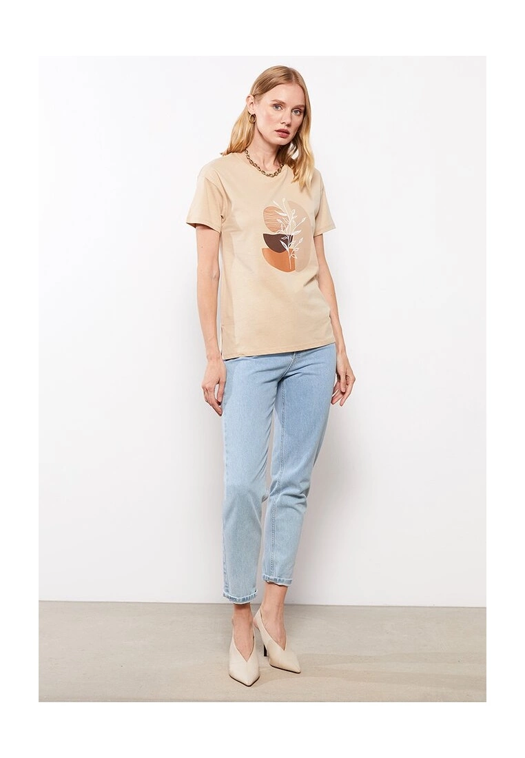 LC WAIKIKI Printed Cotton Women's T-Shirt 6 LC WAIKIKI Printed Cotton Women's T-Shirt - Image 4