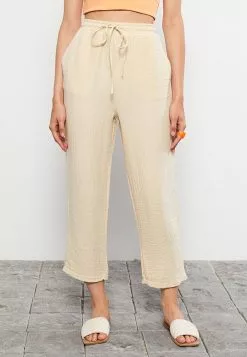 LC WAIKIKI Standard Fit Straight Women's Trousers 10 LC WAIKIKI Standard Fit Straight Women's Trousers -LC WAIKIKI popular shop lc waikiki 8946 4694036 3