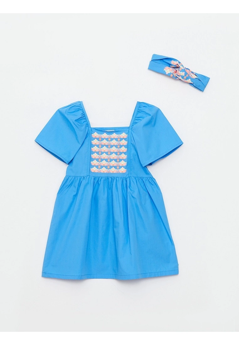 LC WAIKIKI Square Collar Printed Short Sleeve Poplin Girl Dress And Headband 3 LC WAIKIKI Square Collar Printed Short Sleeve Poplin Girl Dress And Headband