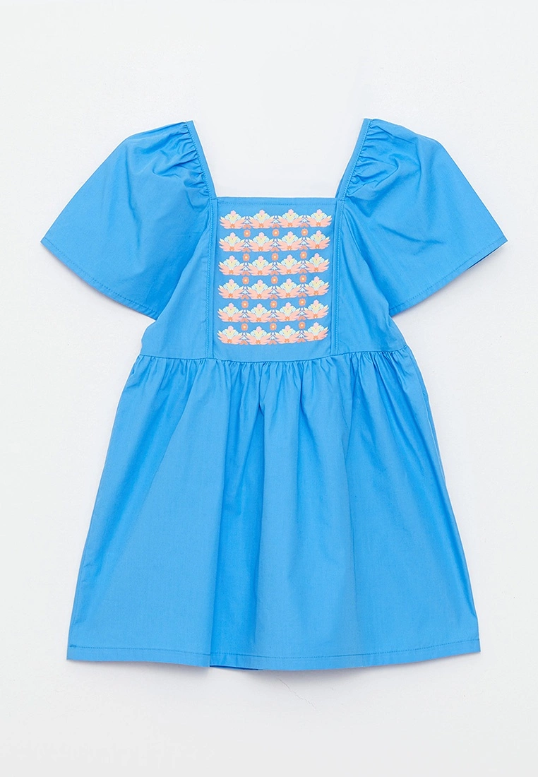 LC WAIKIKI Square Collar Printed Short Sleeve Poplin Girl Dress And Headband 4 LC WAIKIKI Square Collar Printed Short Sleeve Poplin Girl Dress And Headband - Image 2