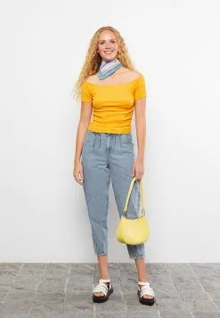 LC WAIKIKI Boat Neck Straight Short Sleeve Women's T-Shirt