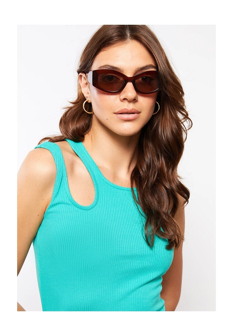 LC WAIKIKI Asymmetrical Women's Tank Top 5 LC WAIKIKI Asymmetrical Women's Tank Top - Image 3