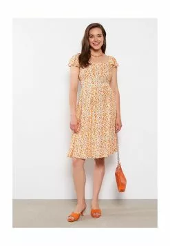 LC WAIKIKI Square Neck Viscose Maternity Dress 13 LC WAIKIKI Square Neck Viscose Maternity Dress -LC WAIKIKI popular shop lc waikiki 9267 8178726 5