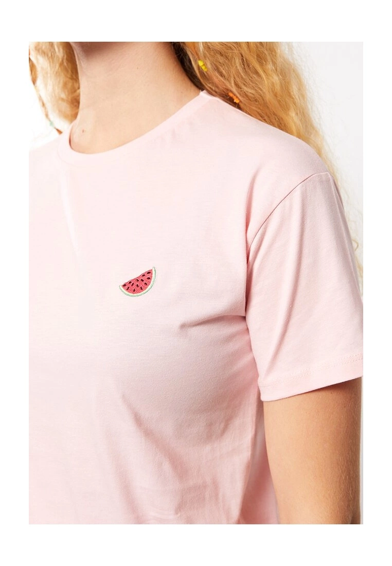 LC WAIKIKI Embroidered Cotton T-Shirt 5 LC WAIKIKI Embroidered Cotton T-Shirt - Image 3