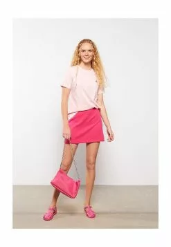 LC WAIKIKI Embroidered Cotton T-Shirt 13 LC WAIKIKI Embroidered Cotton T-Shirt -LC WAIKIKI popular shop lc waikiki 9268 7116726 5