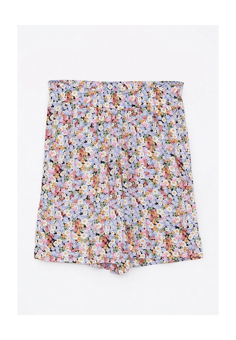 LC WAIKIKI Patterned Viscose Shorts 8 LC WAIKIKI Patterned Viscose Shorts - Image 6