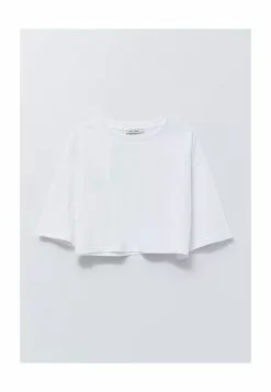 LC WAIKIKI Solid Crop Cotton Women T-Shirt -LC WAIKIKI popular shop lc waikiki 9551 1313716 5