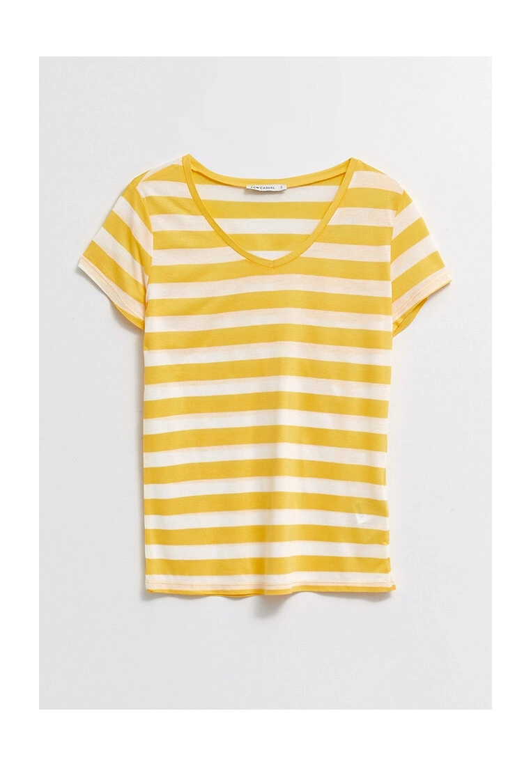 LC WAIKIKI V Neck Striped Long Sleeve T-Shirt 7 LC WAIKIKI V Neck Striped Long Sleeve T-Shirt - Image 5