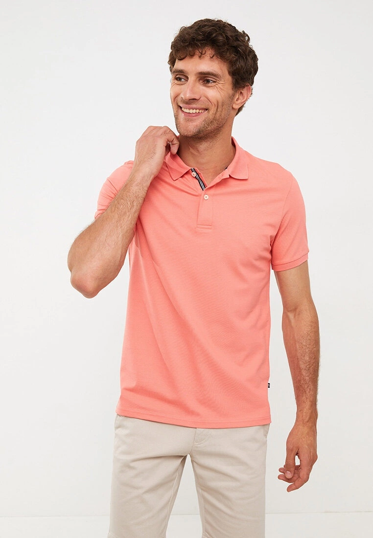 LC WAIKIKI Polo Neck Short Sleeve Men's T-Shirt 3 LC WAIKIKI Polo Neck Short Sleeve Men's T-Shirt