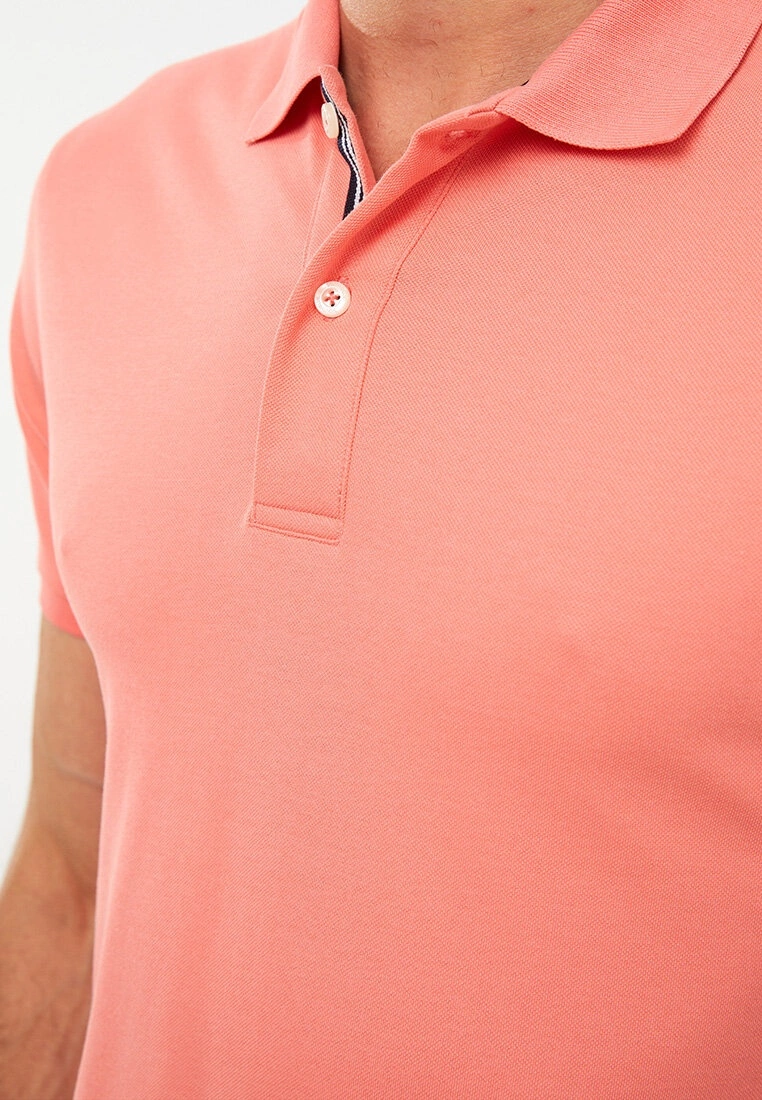 LC WAIKIKI Polo Neck Short Sleeve Men's T-Shirt 6 LC WAIKIKI Polo Neck Short Sleeve Men's T-Shirt - Image 4