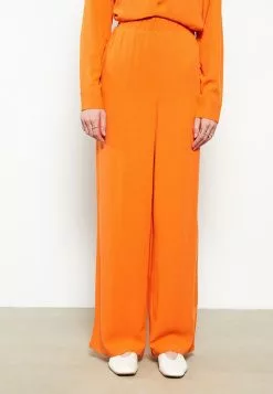 LC WAIKIKI Comfortable Fit Straight Women Trousers -LC WAIKIKI popular shop lc waikiki 9735 9729726 3